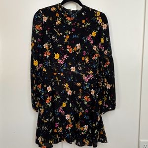 Dress - long sleeves